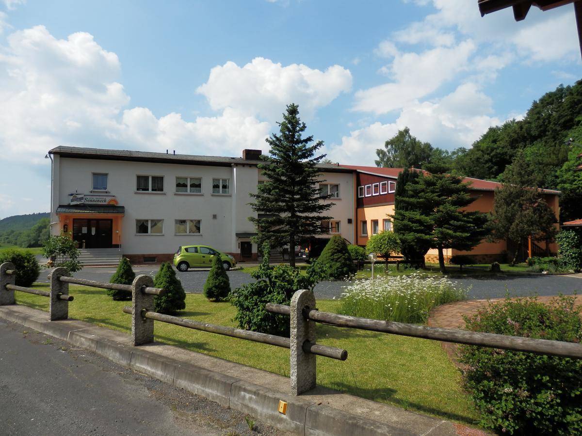 Hotel Und Gasthof "Sonneneck" Schalkau Exterior foto